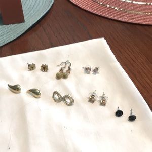 7 pair of earrings